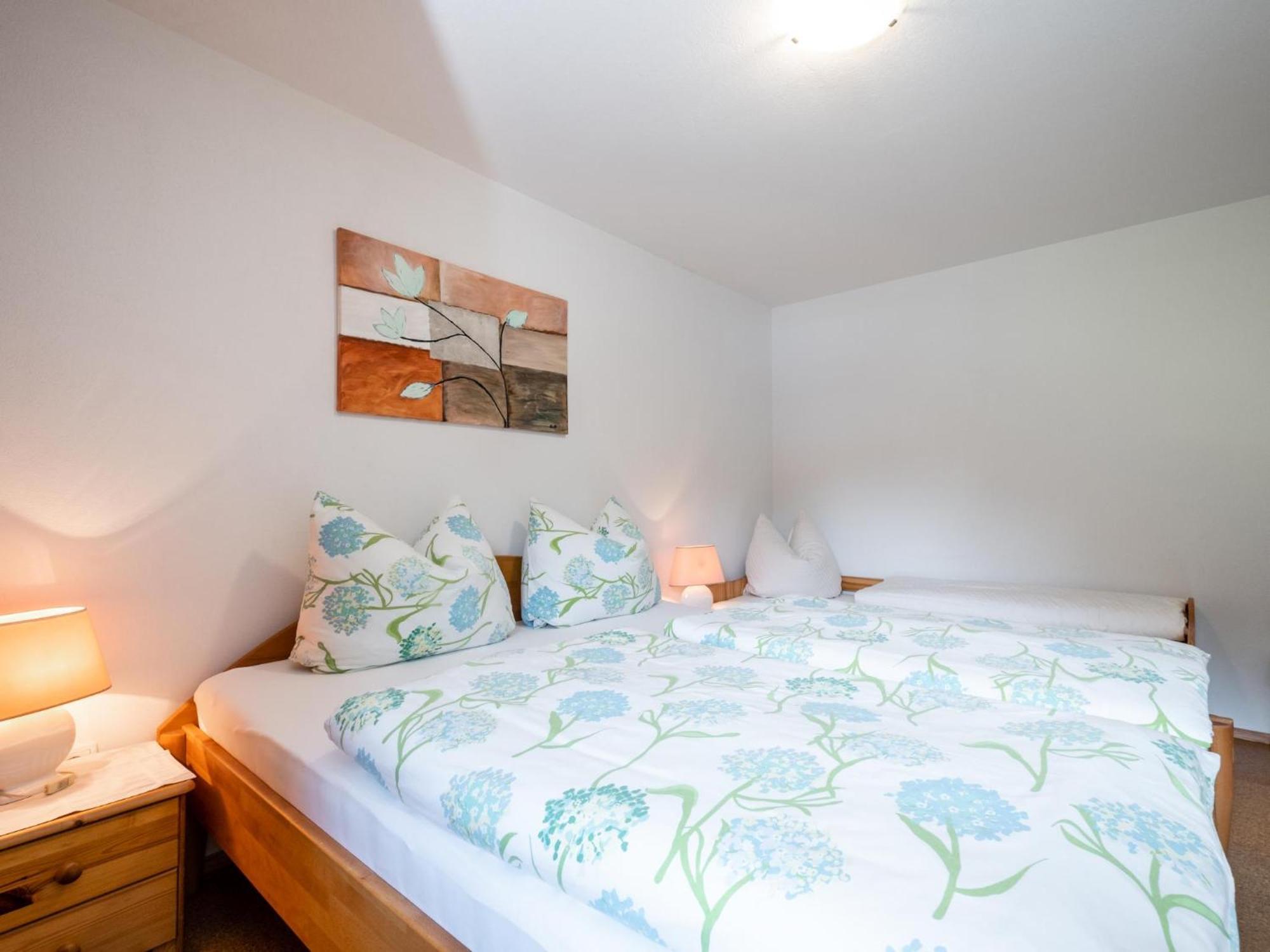 Apartamento Haus Am Waldrand Hopfgarten im Brixental Exterior foto
