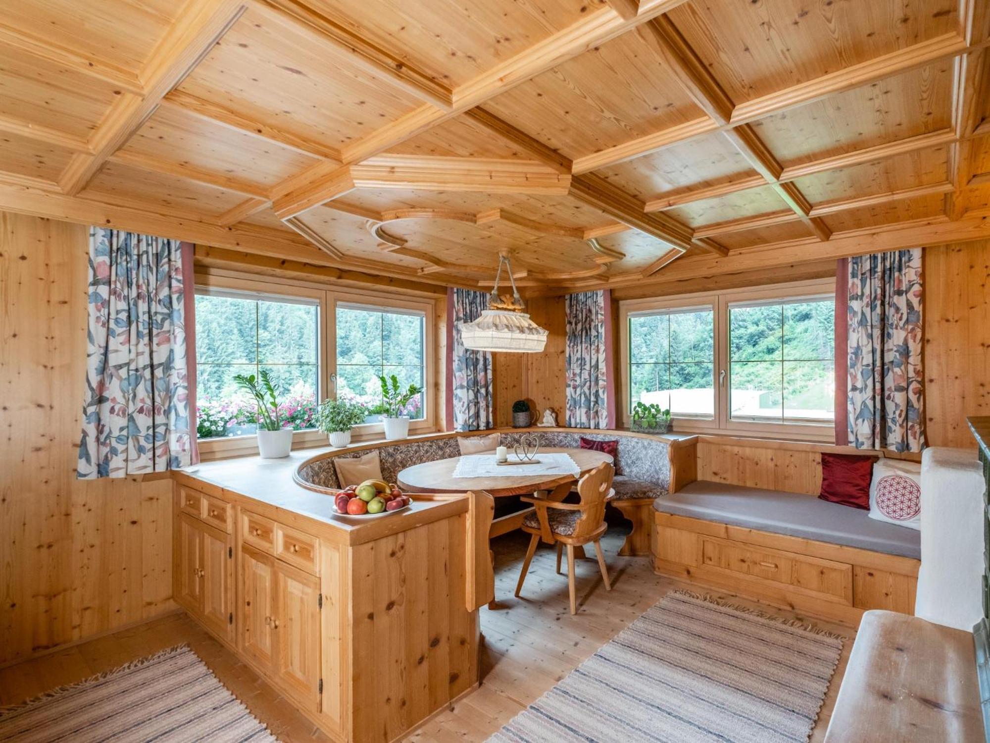 Apartamento Haus Am Waldrand Hopfgarten im Brixental Exterior foto